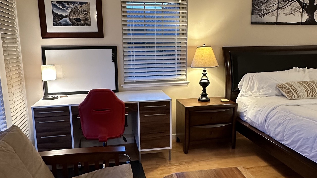 Photo of Bedroom in Salinas