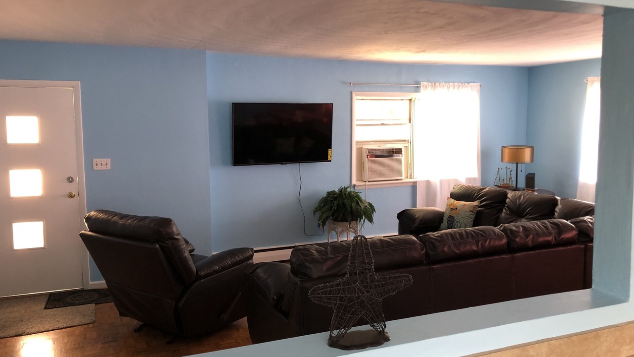 Photo of Livingroom in Cottage Line