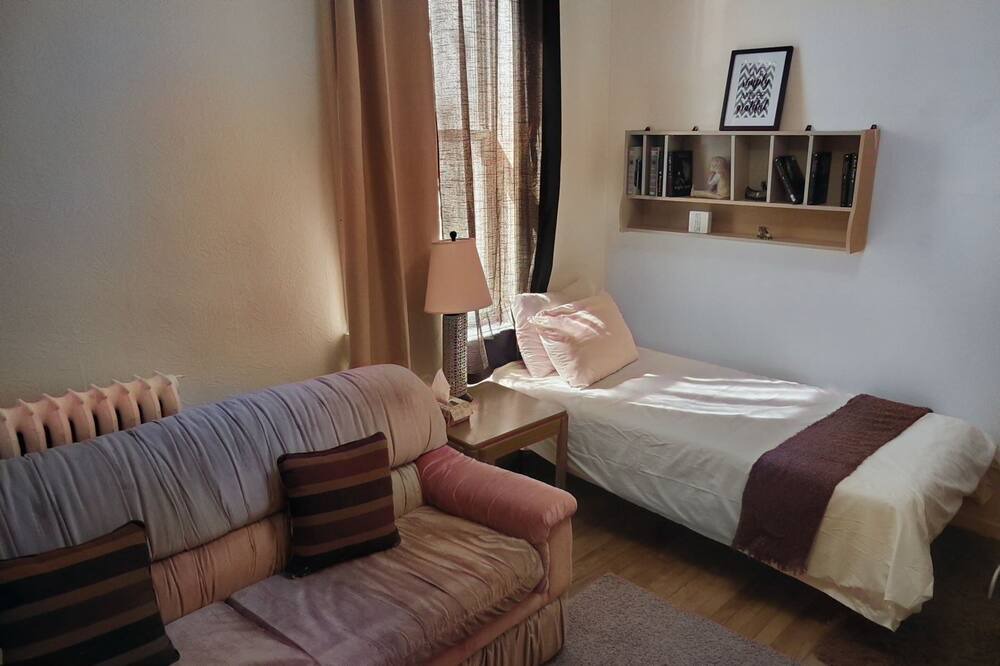 Photo of Bedroom in Hull