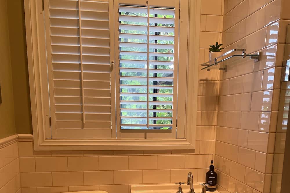 Photo of Bathroom in Talunga