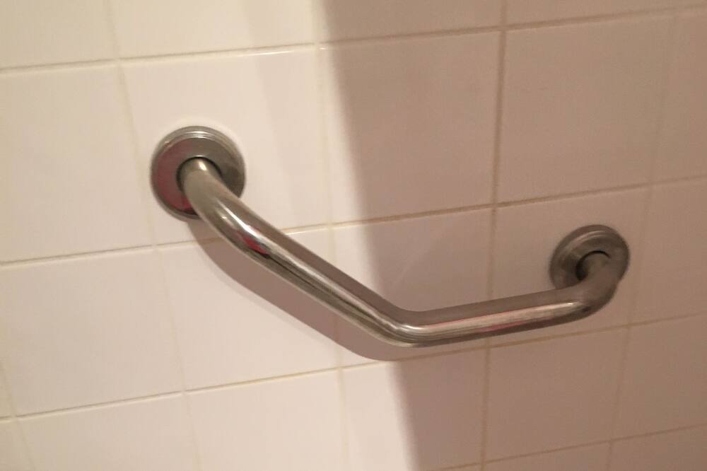 Photo of Bathroom in Saint-Charles du Port