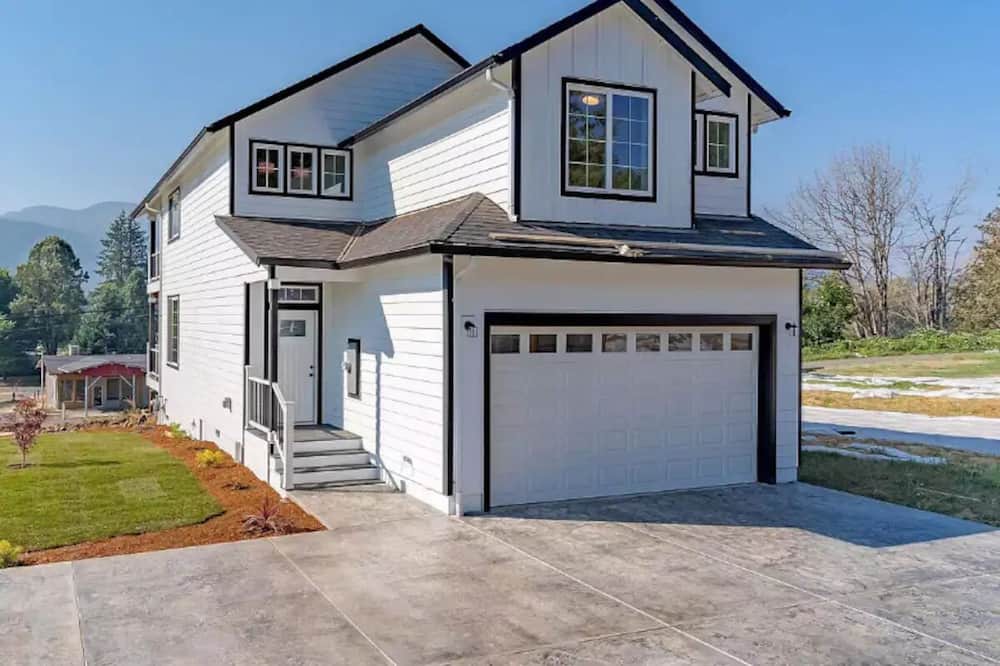 Photo of Outdoor in Mill City