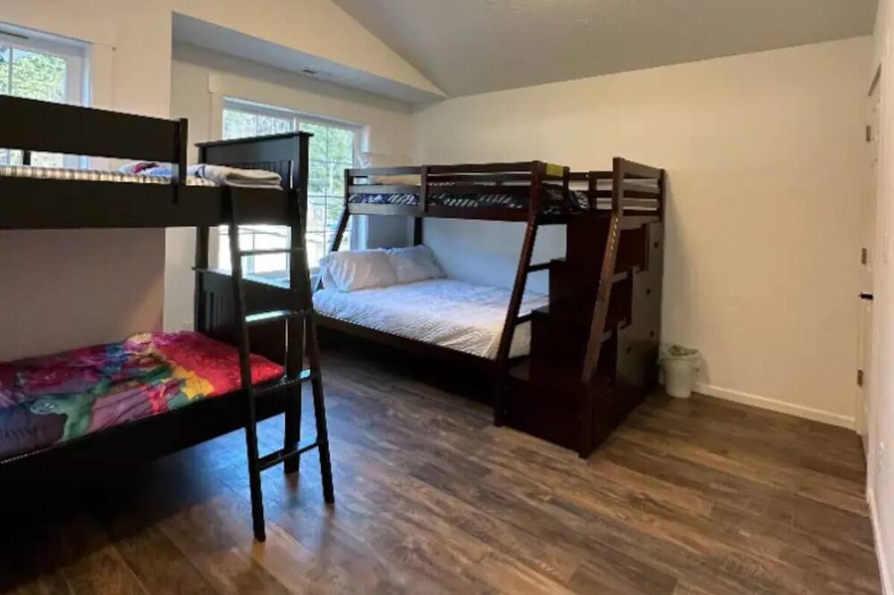 Photo of Bedroom in Mill City