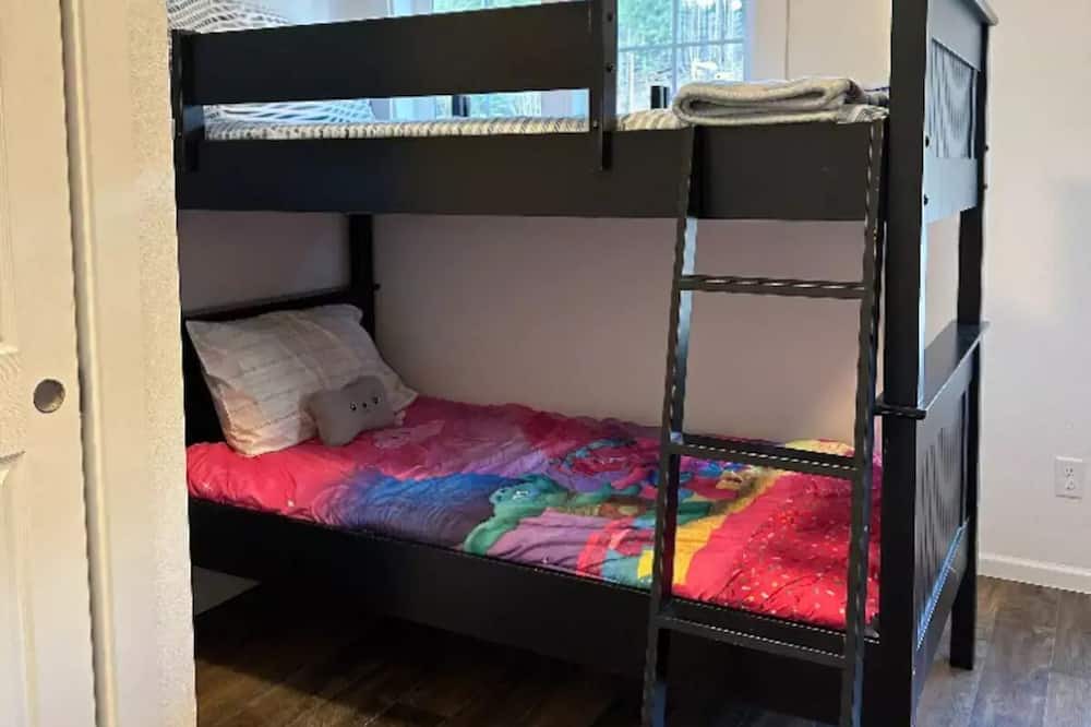 Photo of Bedroom in Mill City