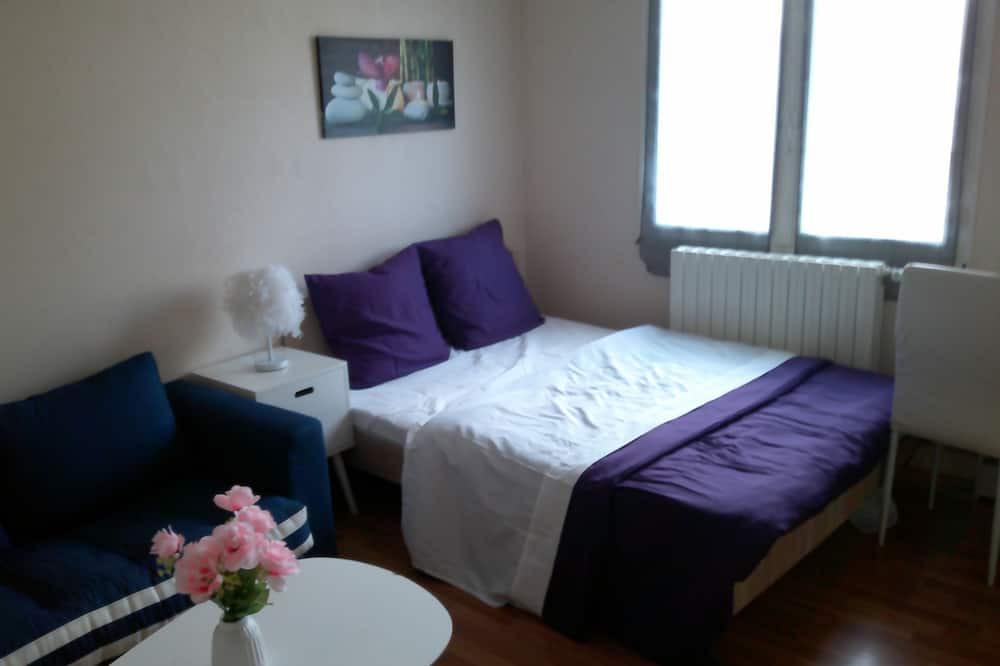 Photo of Bedroom in Montmorillon