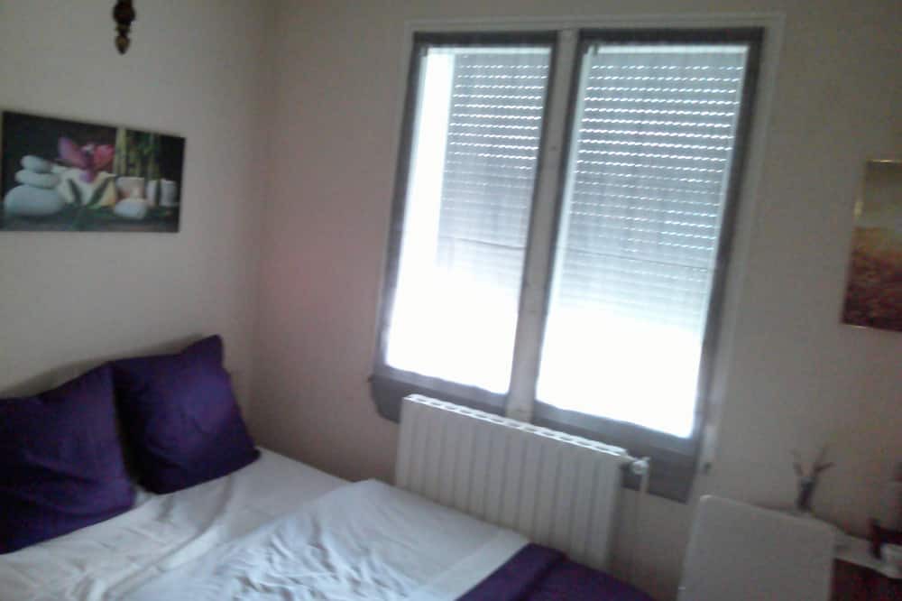 Photo of Bedroom in Montmorillon