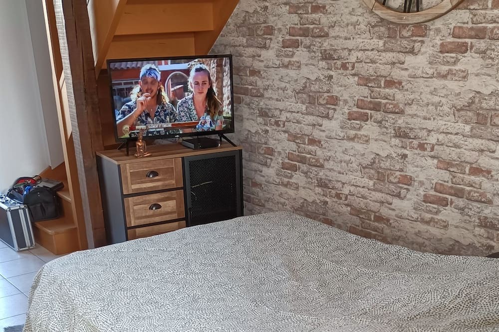 Photo of Bedroom in Fay-aux-Loges