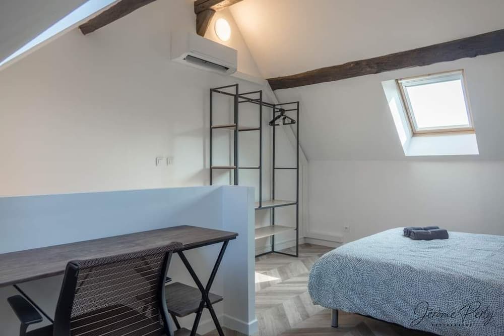 Photo of Bedroom in Fay-aux-Loges