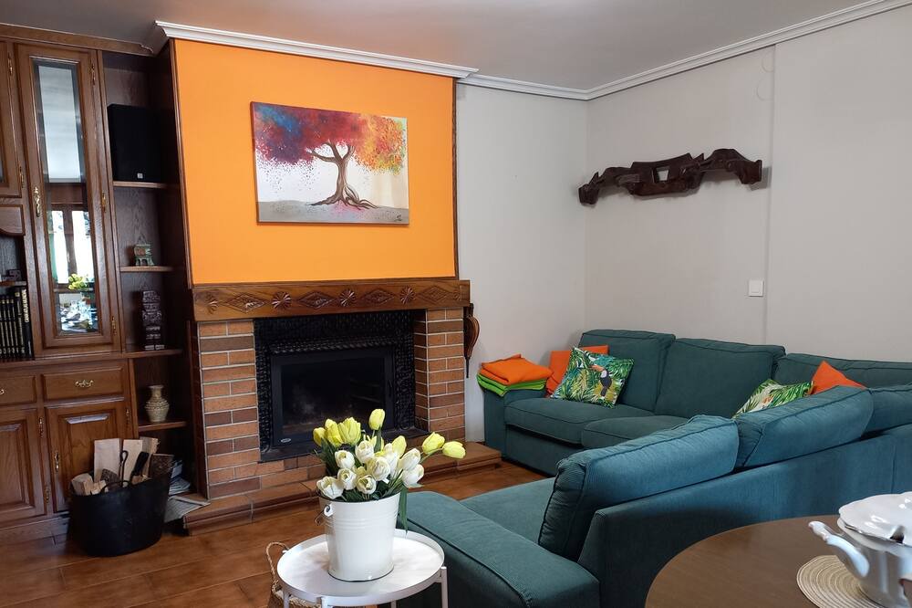Photo of Livingroom in Azcona