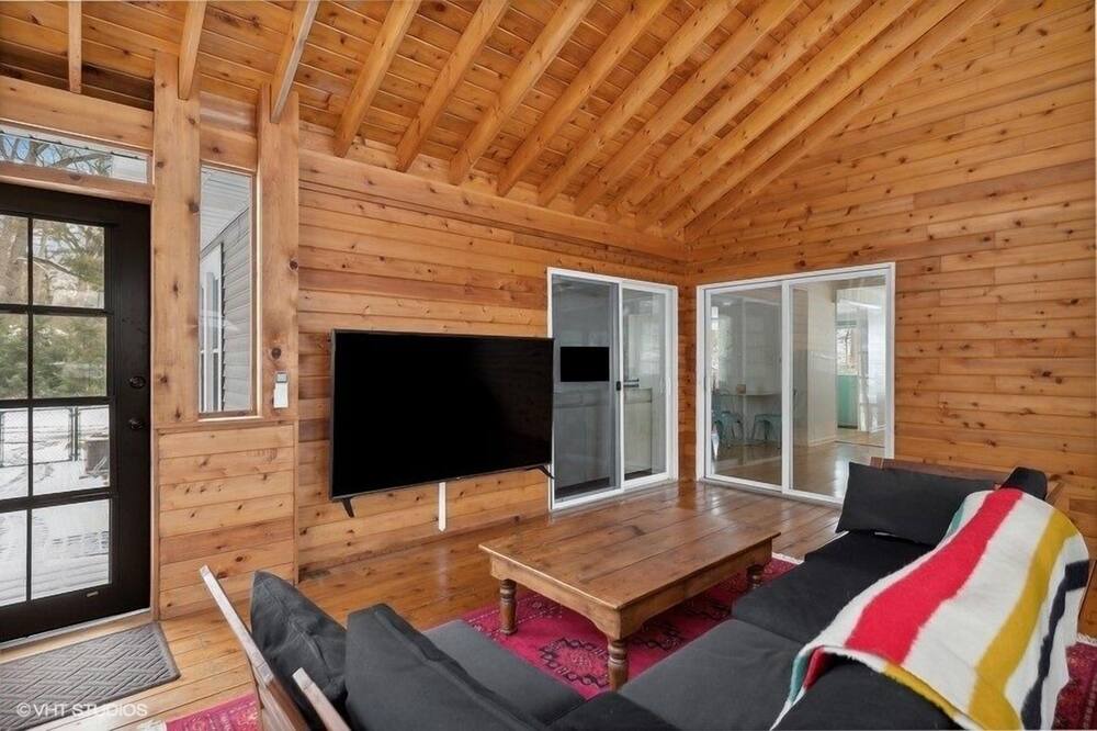Photo of Bedroom in Michiana