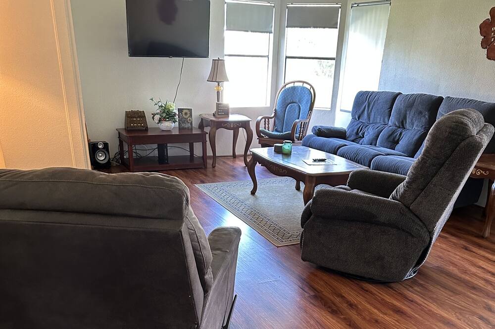 Photo of Livingroom in Leesburg