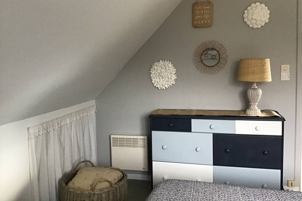 Photo of Bedroom in Gonneville-sur-Honfleur
