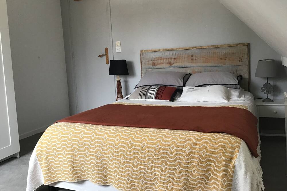 Photo of Bedroom in Gonneville-sur-Honfleur
