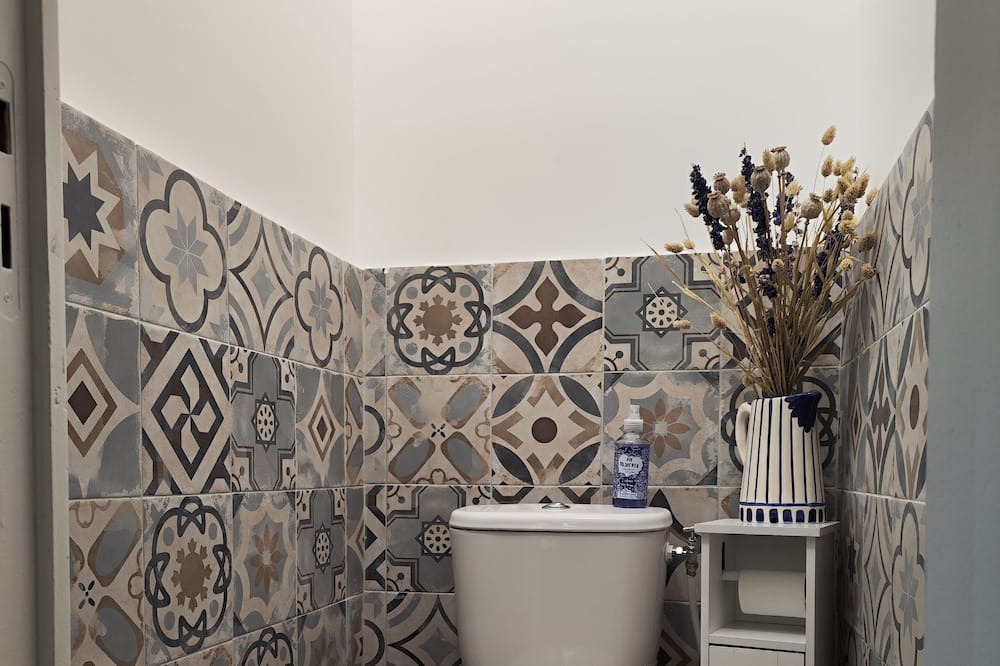 Photo of Bathroom in Chaumes-en-Brie