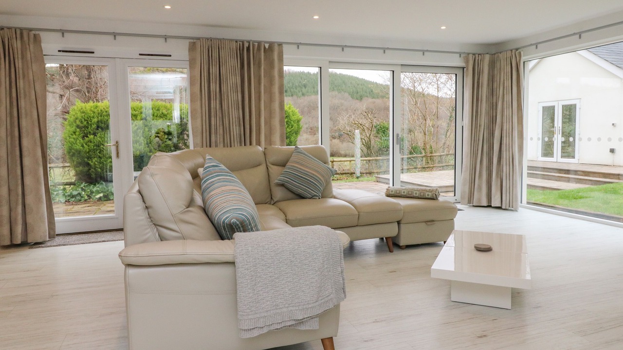 Photo of Livingroom in Barnstaple