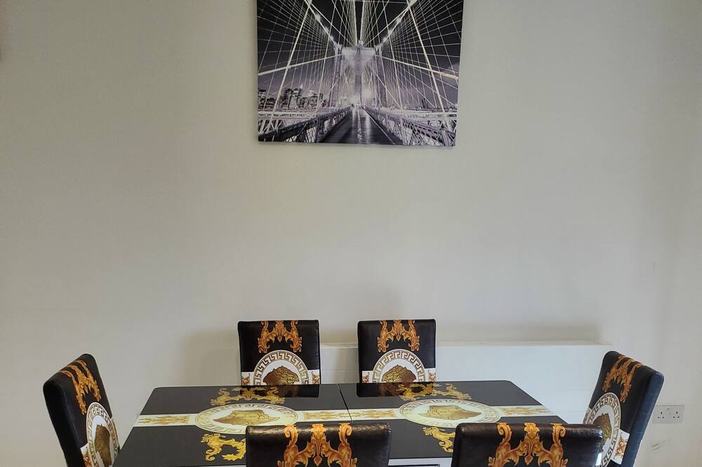 Photo of Others in Openshaw