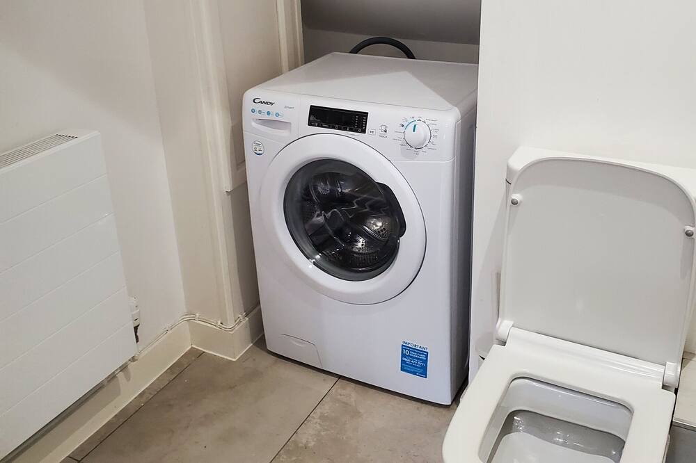 Photo of Others in Openshaw