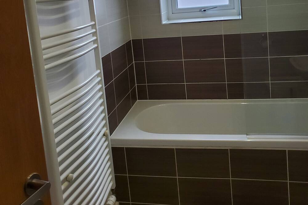 Photo of Bathroom in Openshaw