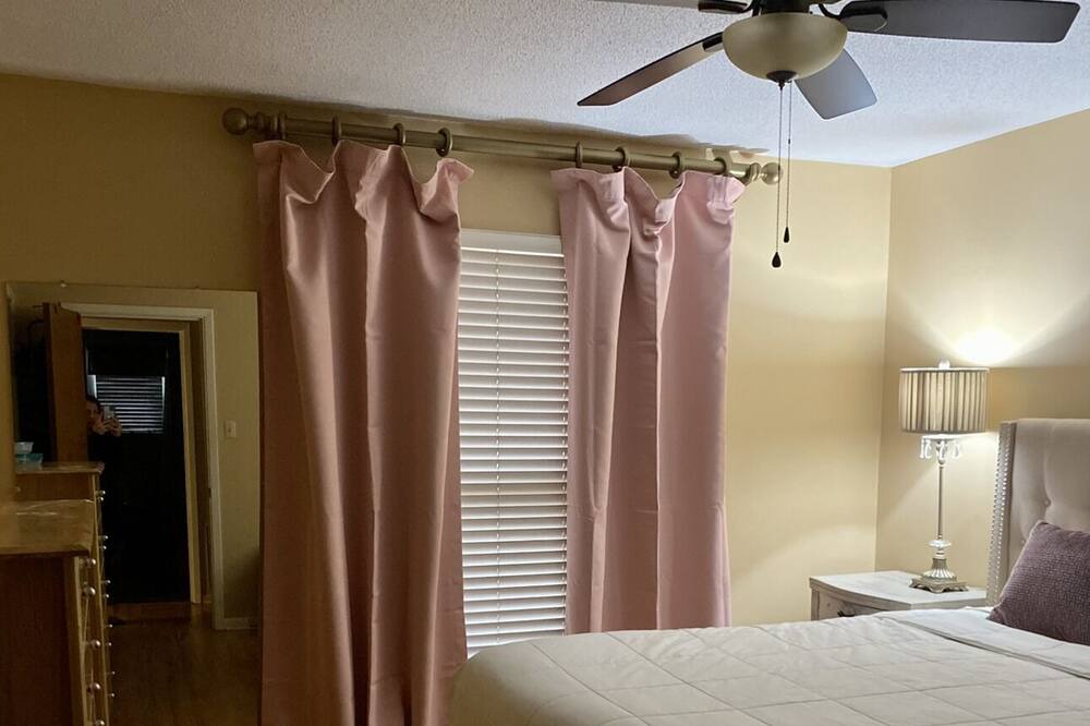 Photo of Bedroom in Sherwood