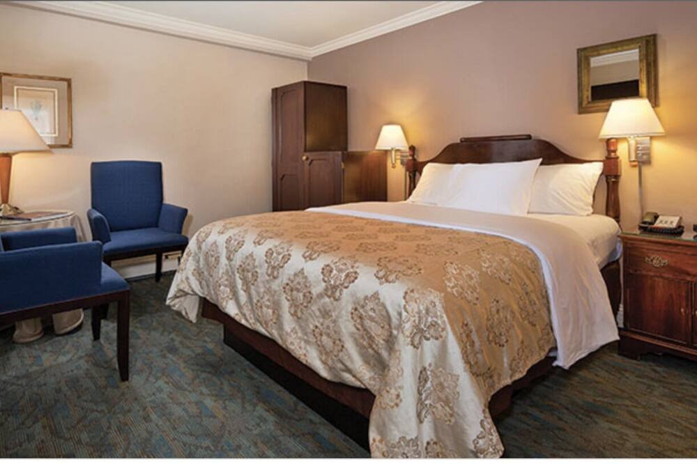 Photo of Bedroom in Civic Center