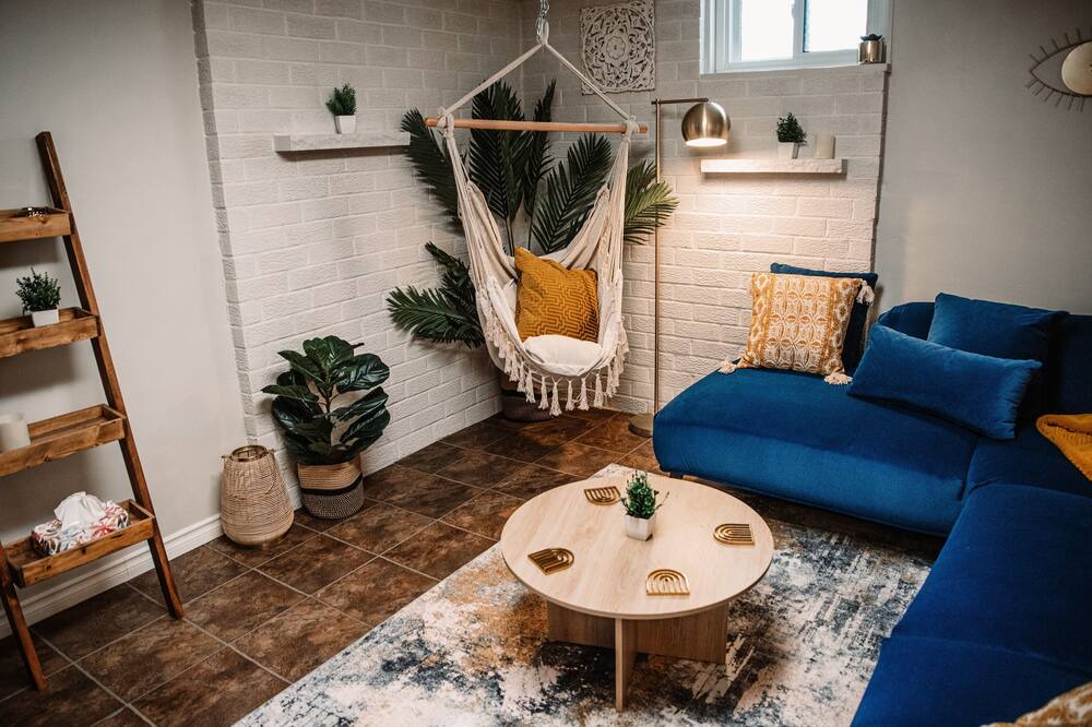 Photo of Livingroom in Timmins