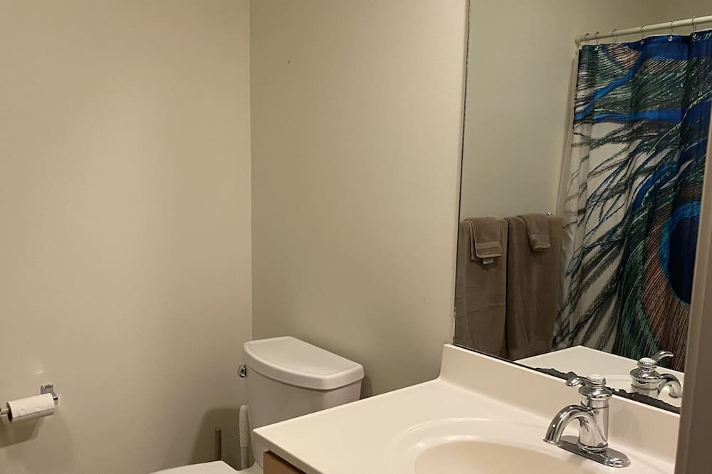 Photo of Bathroom in Rohrerstown