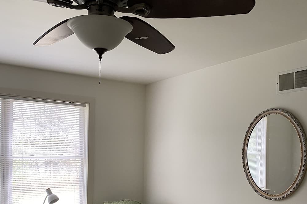 Photo of Bedroom in Rohrerstown