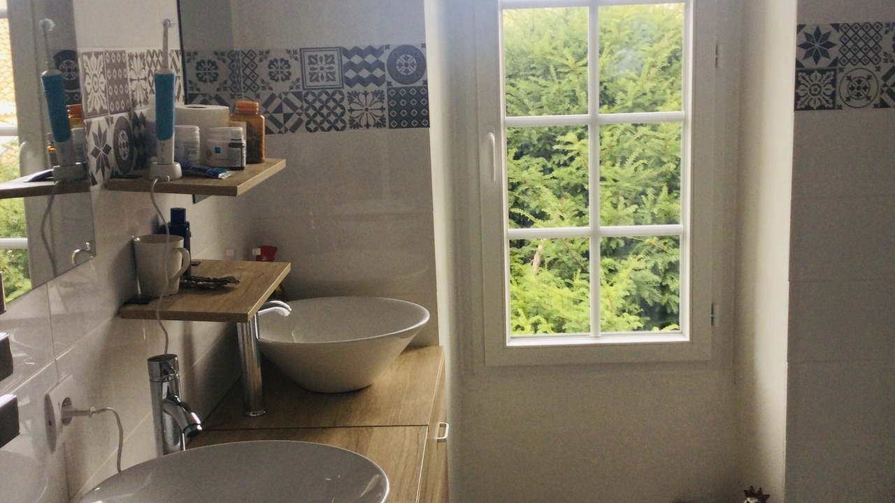 Photo of Bathroom in Mirepoix