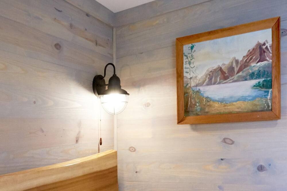 Photo of Bedroom in Arden