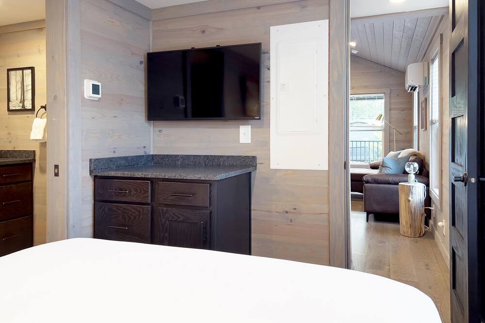 Photo of Bedroom in Arden