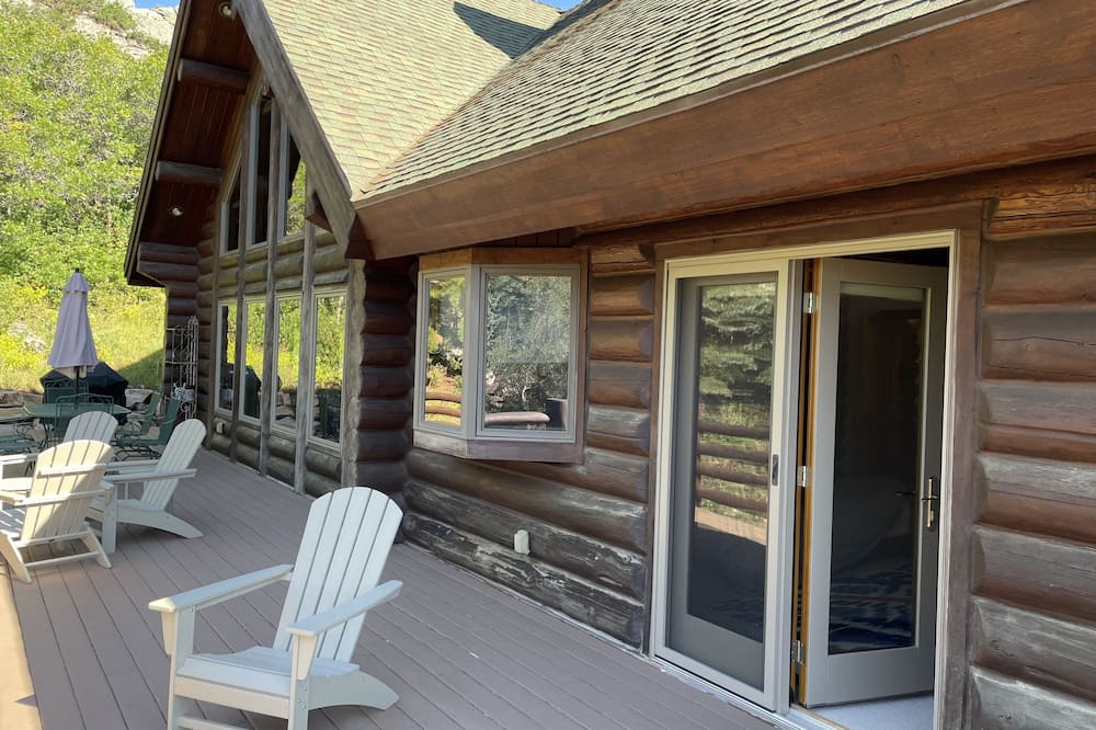 Photo of Patio Balcony in Pineridge