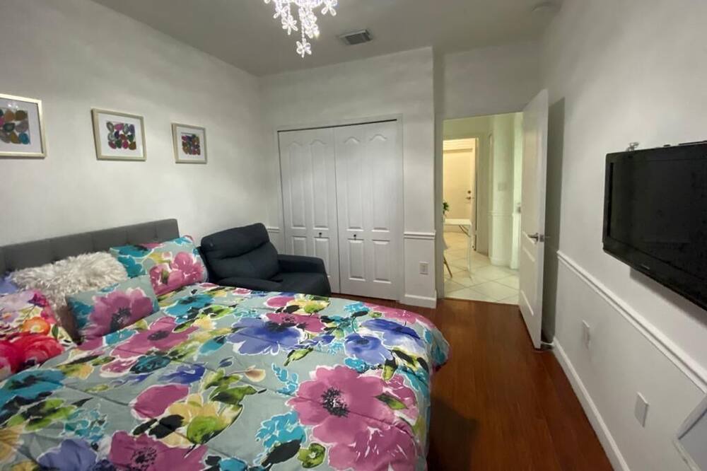 Photo of Bedroom in Richmond West
