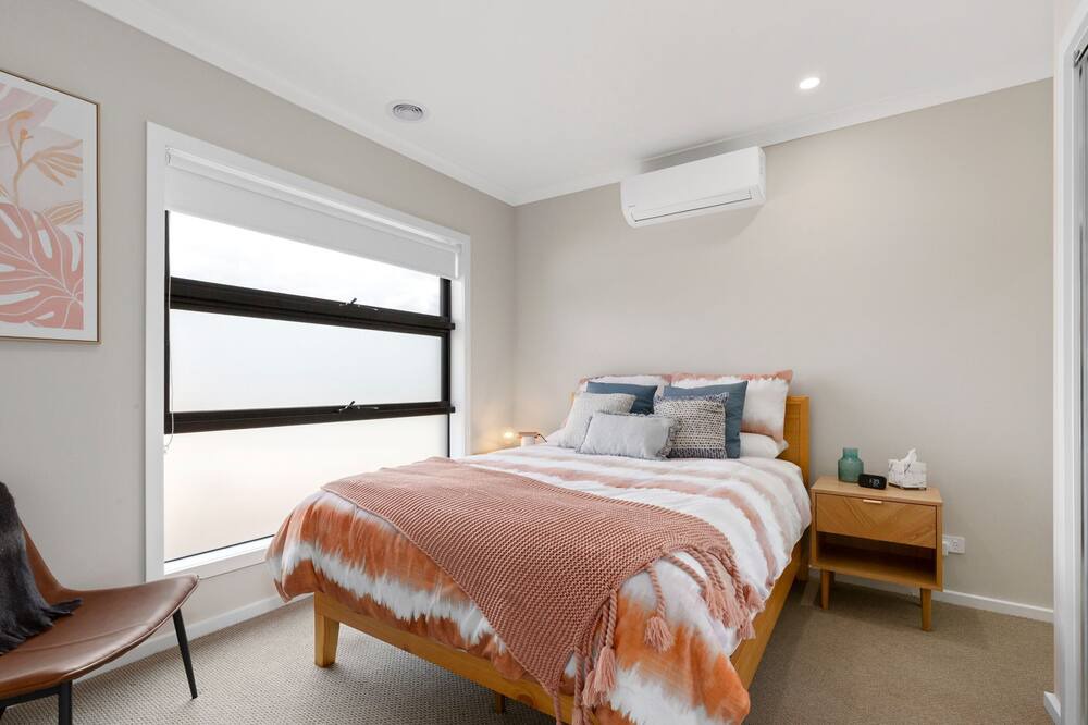 Photo of Others in Armstrong Creek