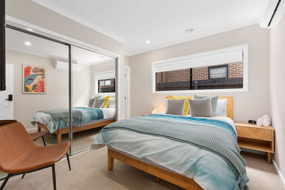 Photo of Others in Armstrong Creek