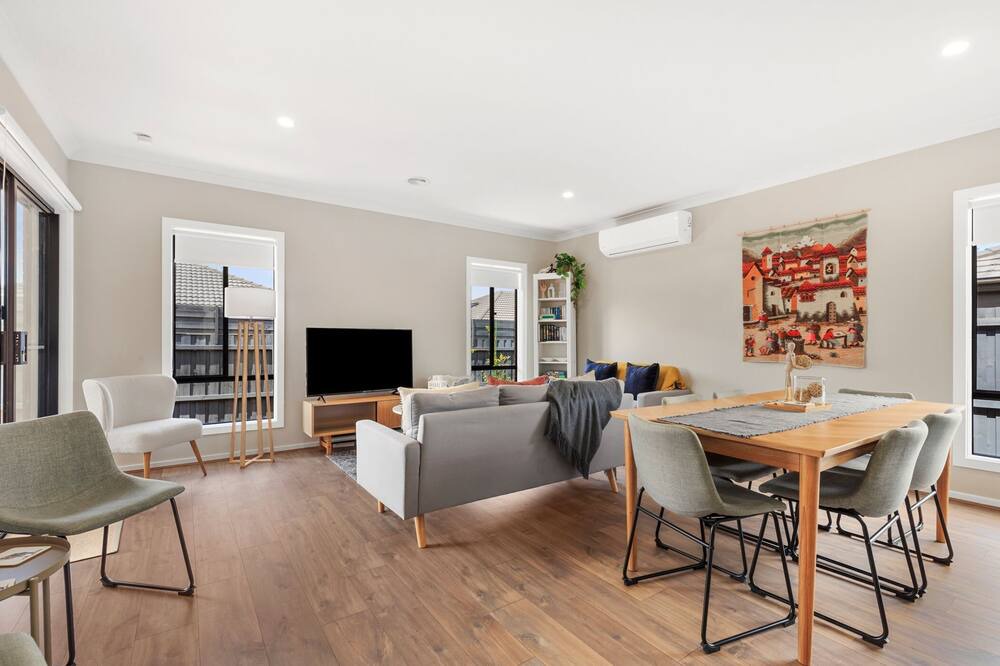 Photo of Others in Armstrong Creek