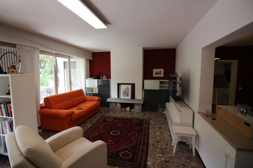 Photo of Livingroom in Purasca