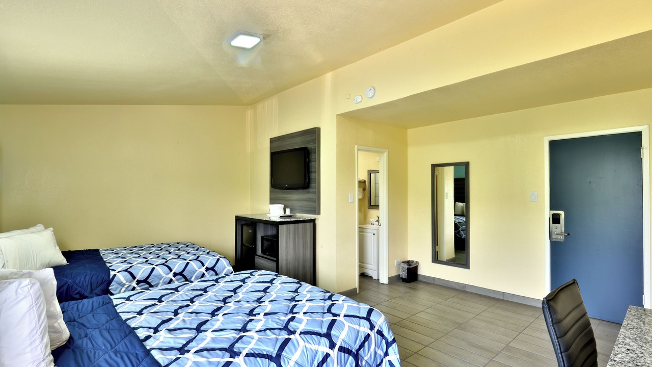 Photo of Bedroom in Oak Park - Northwood