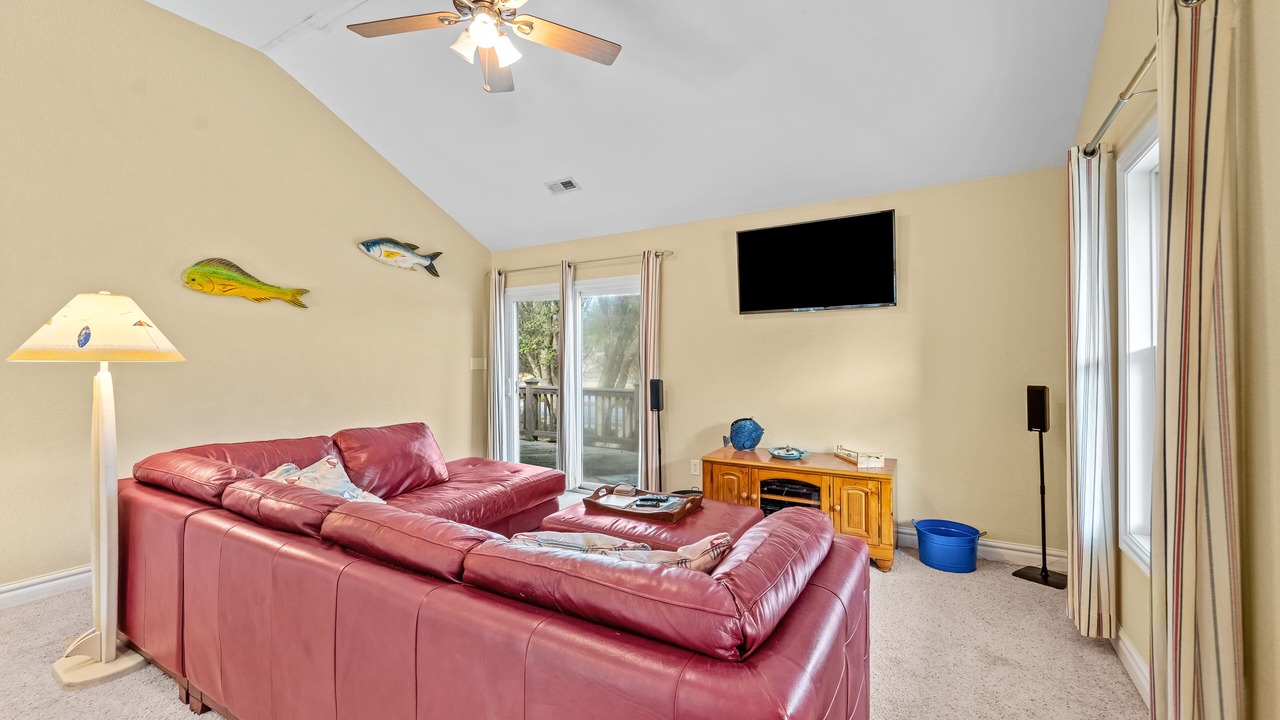 Photo of Livingroom in Southern Shores
