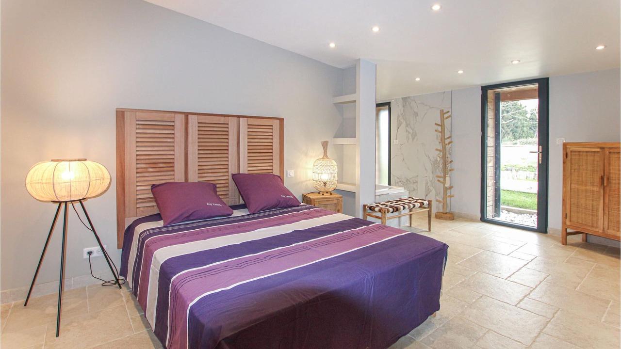 Photo of Others in Rognonas