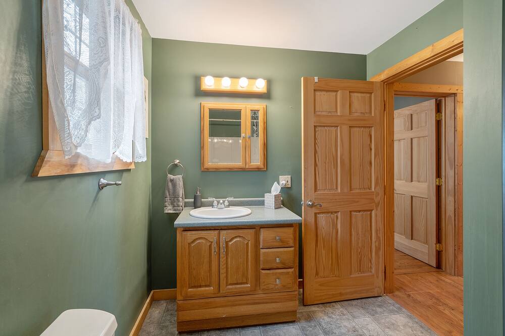 Photo of Bathroom in Wellesley Island