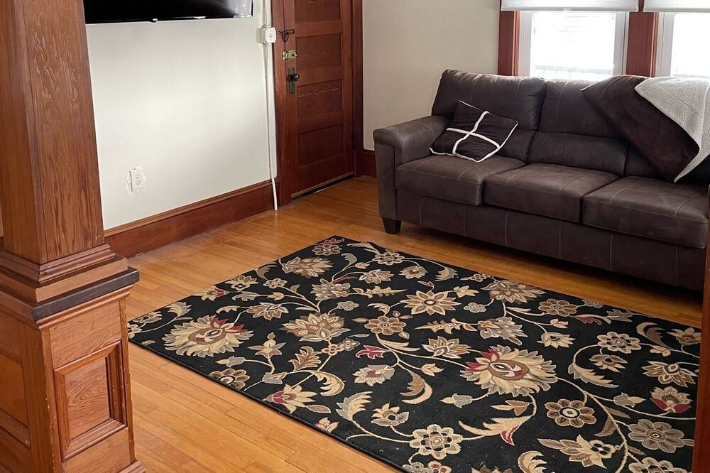 Photo of Livingroom in East Haven  Rutland County