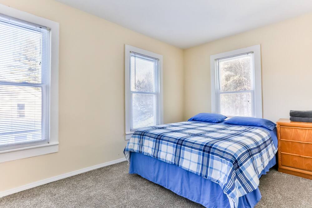 Photo of Bedroom in Tannersville
