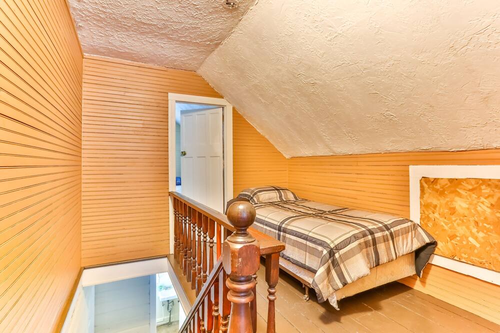 Photo of Bedroom in Tannersville