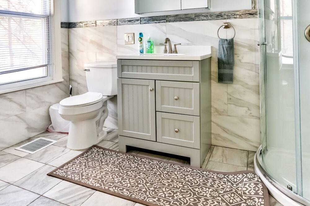 Photo of Bathroom in Tannersville