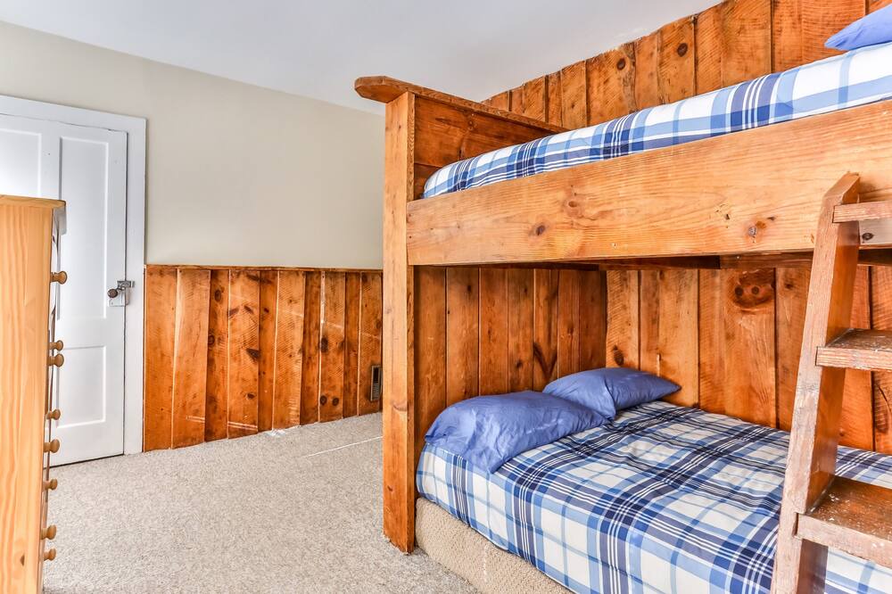 Photo of Bedroom in Tannersville