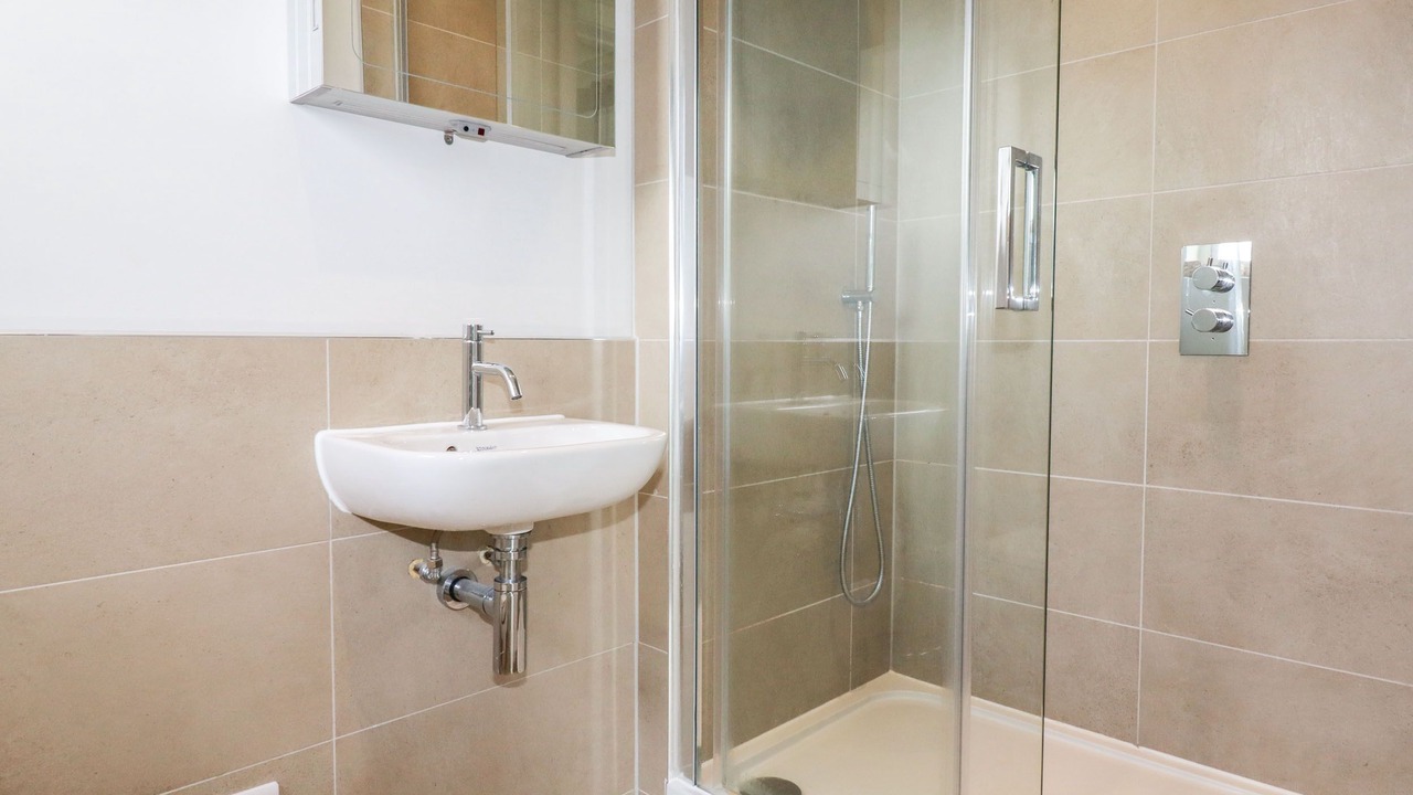 Photo of Bathroom in Crantock