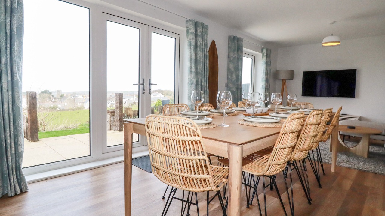 Photo of Others in Crantock