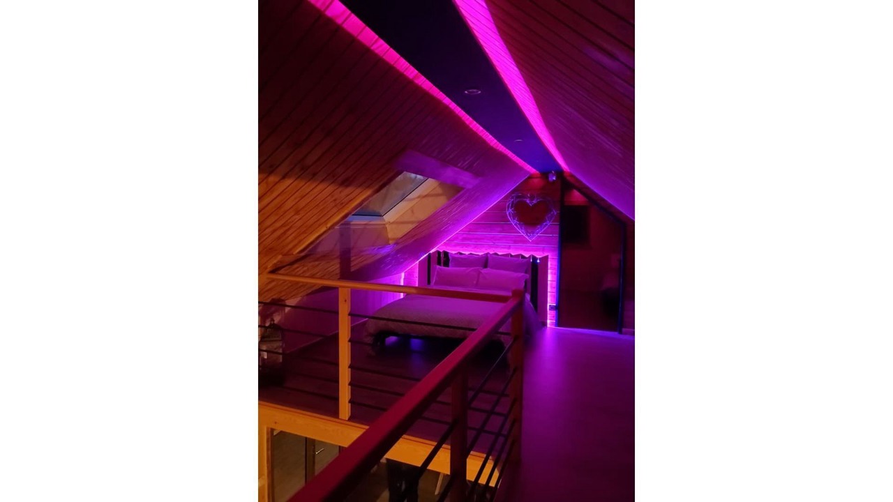 Photo of Others in Floyon