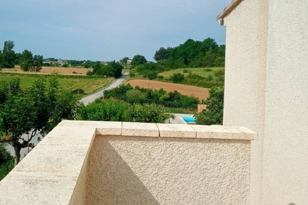 Photo of Outdoor in Saint-Jean-de-Maruejols-et-Avejan