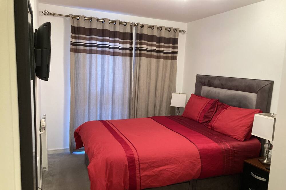 Photo of Bedroom in Waddon